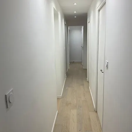 Double Avec Petit Déjeuner Paris Ouest Bed and breakfast Rueil-Malmaison