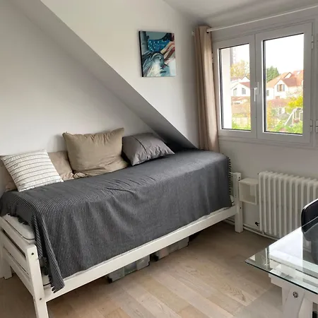 Double Avec Petit Dejeuner Paris Ouest Nocleg ze śniadaniem